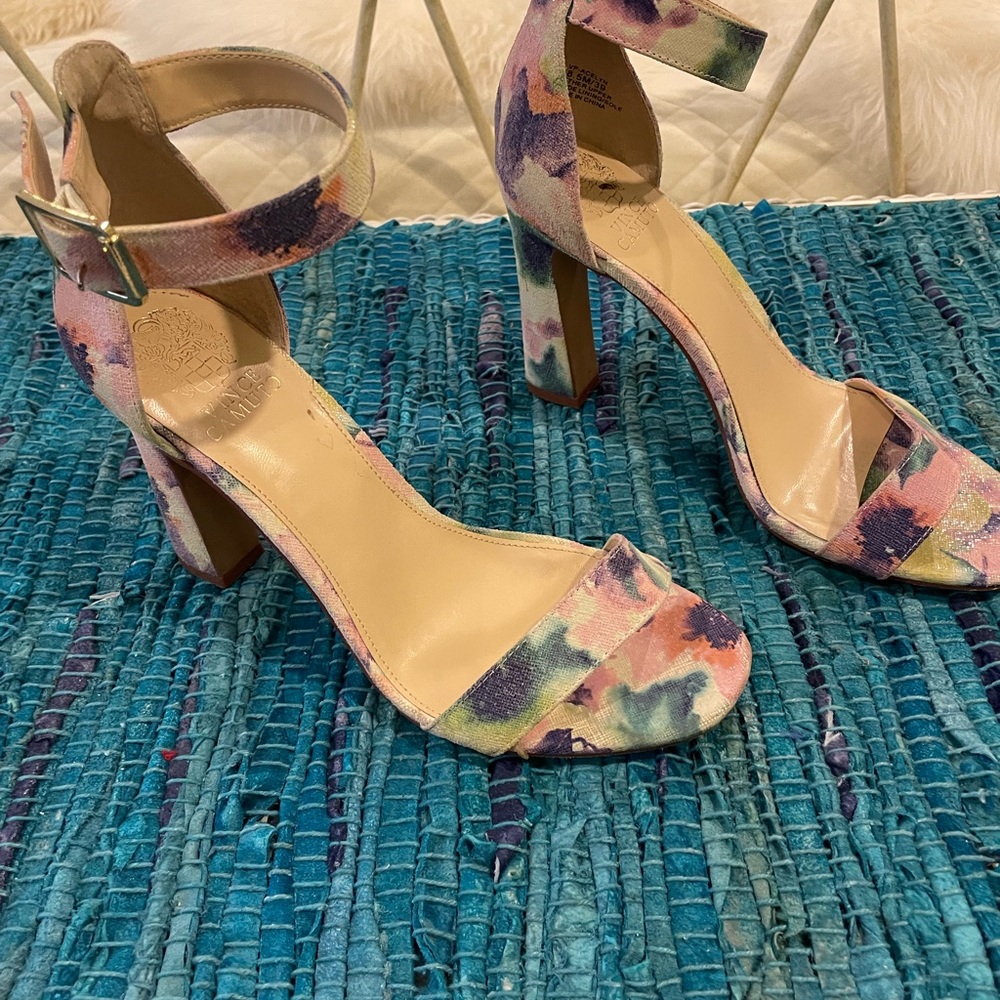 Vince Camuto Heels